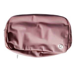 Lululemon Everywhere Belt Bag Pastel Pink